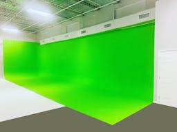 Very Private Film and Event Studio In Hialeah - Image 15