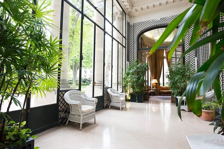 812 sqm Unique Showroom and Event Space in Paris 8th