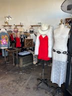 Boutique on Melrose Avenue - Image 10