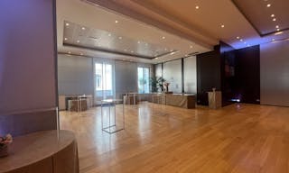 Sublime espace atypique dans le 16�me - Image 2