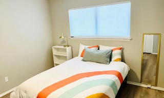 Lovely Central Austin Duplex! - Image 12