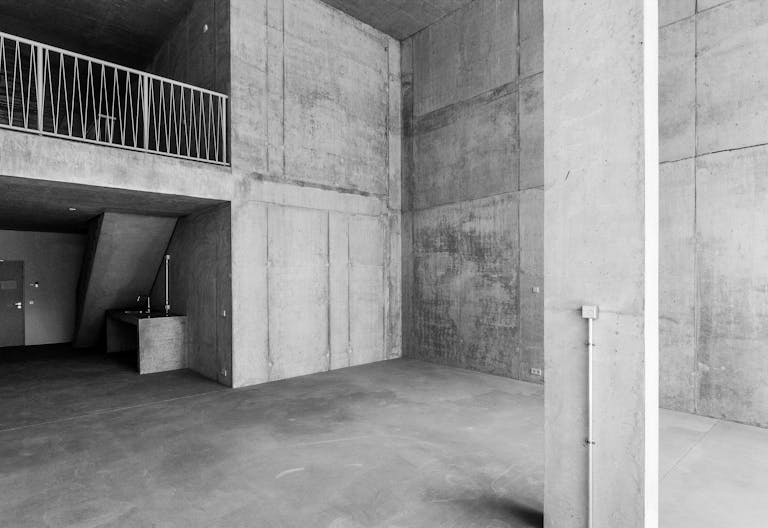 DYNAMIC POP-UP VENUE IN BERLIN // ROOFTOP & TERRACE AVAIL - Image 1