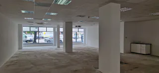 Prime 230 sqm Retail Space on Bismarckstraße, Berlin - Image 5