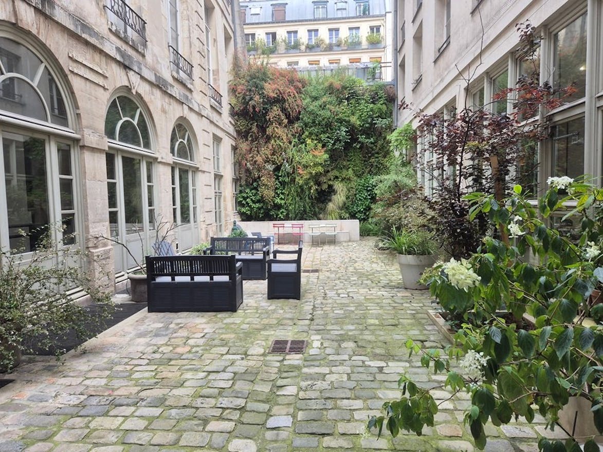 Showroom Marais - Image 2