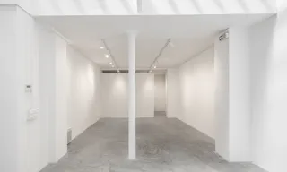 Perfect Showroom - Rue de Turenne - Image 6