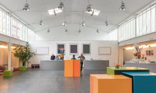 Unique Space in Le Marais - Image 3