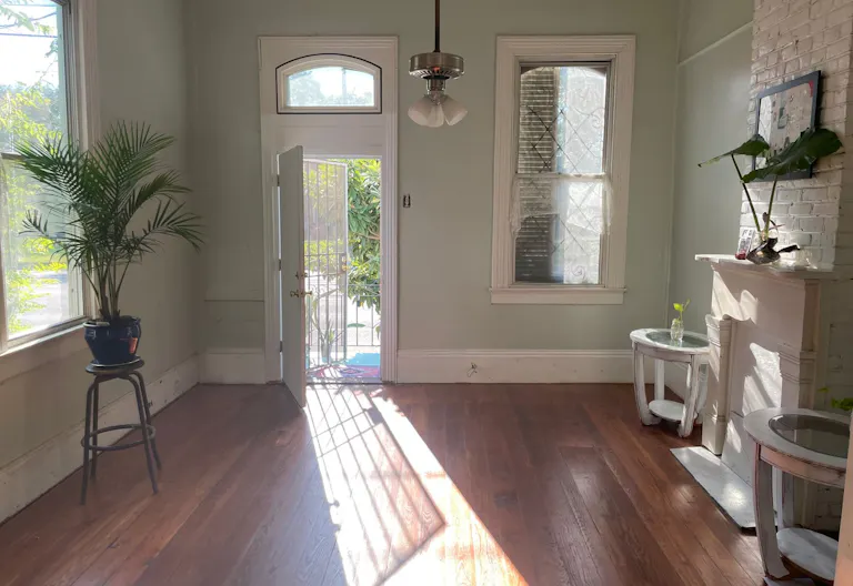Beautiful Creative Space - Image 0
