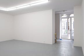 Location espace galerie - pop-up store sur rue haut marais - parfait pour la fashion week - Image 0