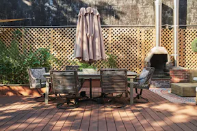 Mediterranean House with Rooftop Patio - Image 11