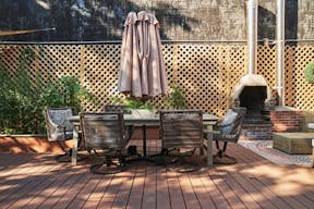 Mediterranean House with Rooftop Patio - Image 11