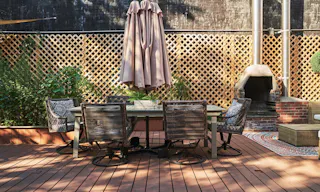 Mediterranean House with Rooftop Patio - Image 11