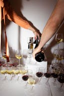 Open plan storefront, with kitchenette + spa like wetroom. A unique NY showroom. - Image 8