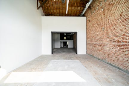 Stunning Retail Space on Iconic Sunset Boulevard - Image 0