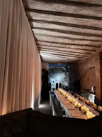 Prestigious Boutique in Le Marais - Image 13