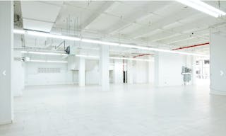 White-Box Space in Midtown - Image 1