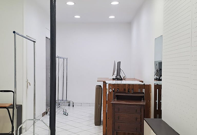 Cosy Boutique in Folie-M�ricourt - Image 2