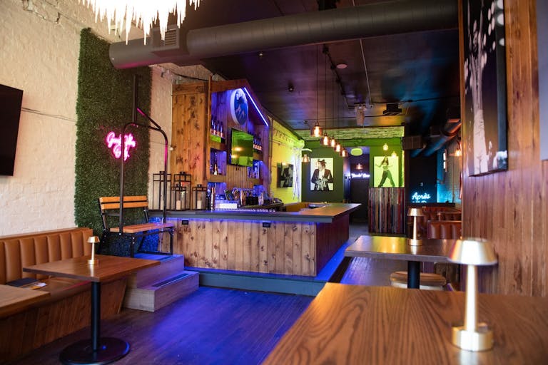 Apres Ski-themed 2 floor event space in Downtown Chicago's River North Neighborhood - Image 4