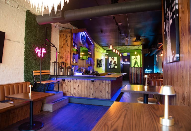 Apres Ski-themed 2 floor event space in Downtown Chicago's River North Neighborhood - Image 4