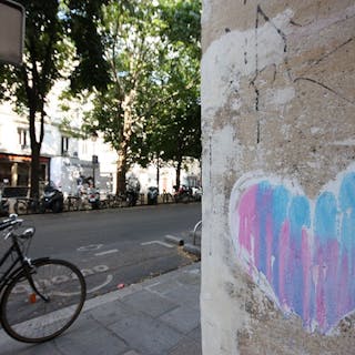 Chic pop-up space on rue de Turenne - Image 8