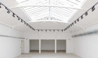 Coeur Marais Showroom 500 - Image 0