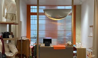 Pop Up Boutique dans Le Marais - Image 0
