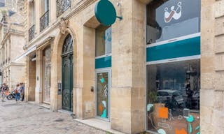 Sophisticated Pop-Up in the heart of Bordeaux - Image 12