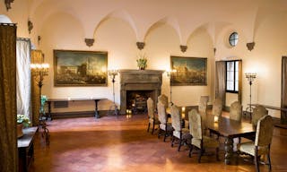 Historic Showroom in Prime UES - Image 1