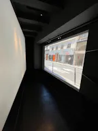 Recently renovated shop in prime 1st arr location in Paris - Image 5