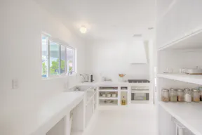 Creative Space in Tarzana - Image 3