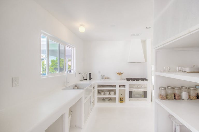 Creative Space in Tarzana - Image 3