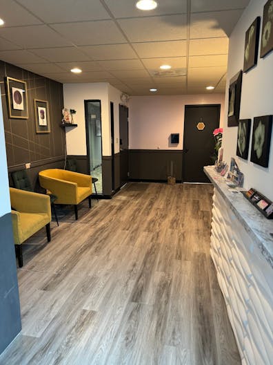 Rooms for Rent - perfect for stylists, tattoo artist, Counselors, Lash artists, massage therapists - Image 0
