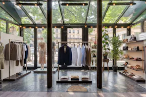 Espace 180m² - Marais / République - Showroom, shooting, pop-up restaurant, défilé. - Fort trafic piéton - Image 0