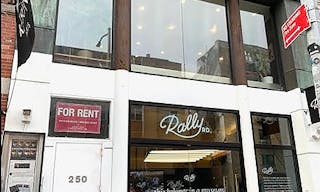 ** SPACIOUS SOHO OFFICE / EVENT SPACE, Move-In Ready ** 4th Floor. - Image 18