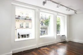 Rue Saint-Martin Boutique Ephémère - Image 6