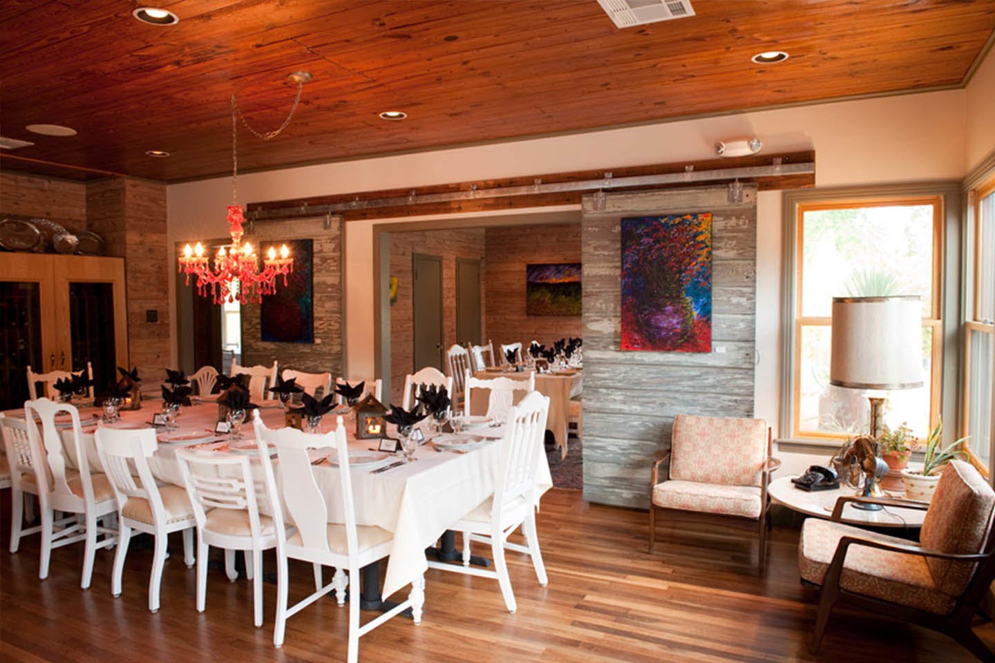 Unique 123 sqm Event and Showroom Space in East Austin