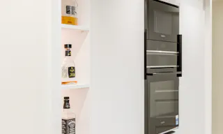 Charming showroom in le Marais - Image 8