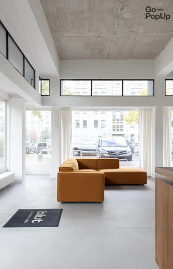 Airy, bright, open-floor space in Kreuzberg (DE & EN) - Image 0