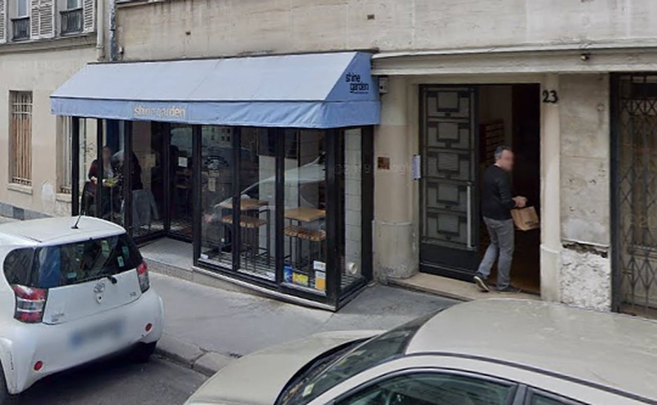 Neighborhood Restaurant For Rent - Anvers Neighborhood - Image 0