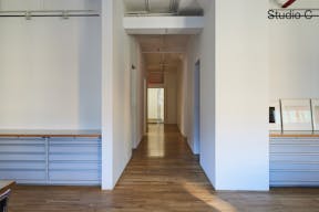 7500 sqft Bright West Soho Studios - Image 39