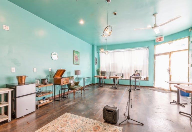 Beautifully Renovated Bright and Airy Storefront and Event Space in Bed-Stuy Bushwick Brooklyn. Perfect for Parties - Image 0
