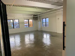 Beautiful Art Gallery in Queens - Image 0