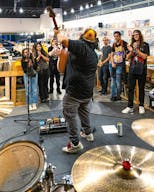 Store Stage at Nivessa Hollywood - Image 6