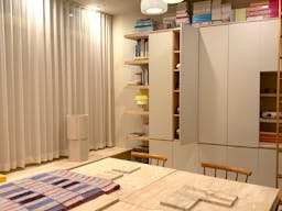 West Village Storefront + Showroom Gallery—Sunlit + Design Led - Image 7