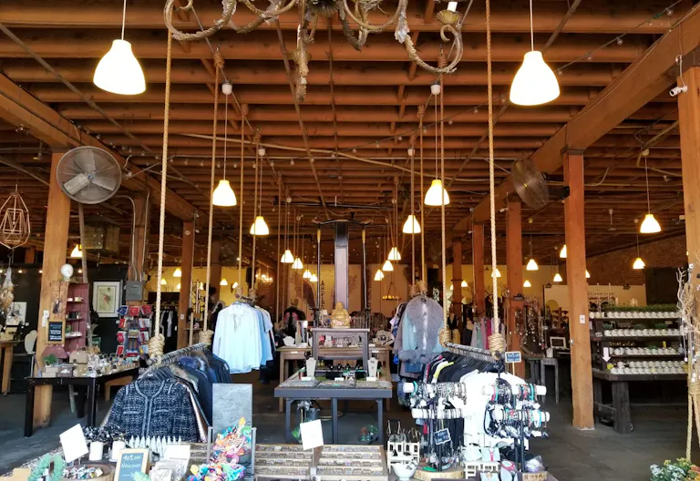 Artist space in the heart of Arts District - Image 0