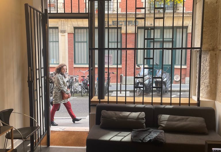 Unique Parisian Gallery Space - Image 1