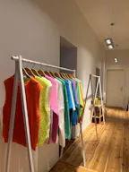  Stilvoller Showroom für Fashion & Accessoires zur temporären Vermietung Berlin Wedding – 130 m² – Erdgeschoss – barrierefrei erreichbar - Image 9