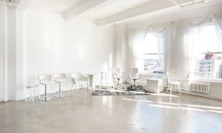 DTLA Skyline View Penthouse - Image 12