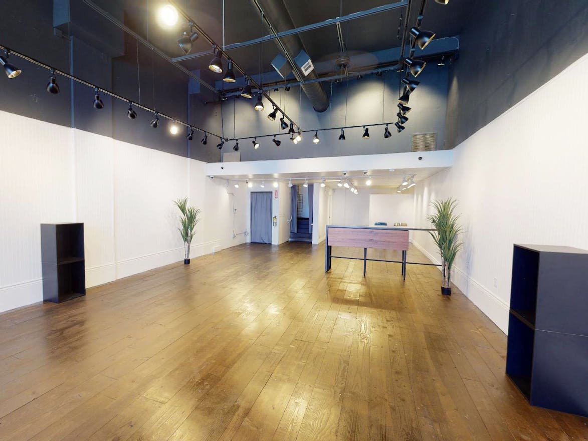 Modern Retail Space in Downtown Berkeley - Image 1