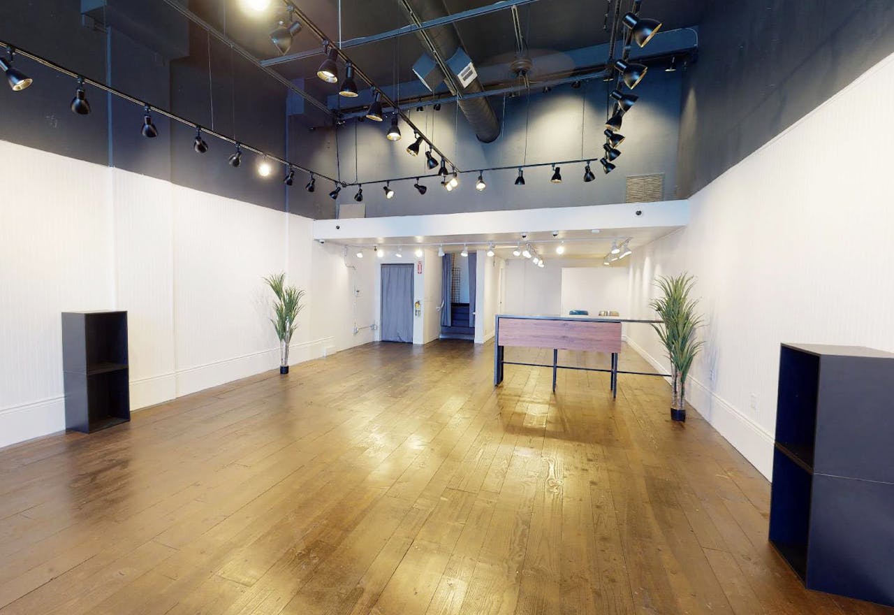 Modern Retail Space in Downtown Berkeley - Image 1