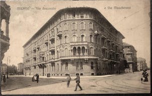 Uno spazio raffinato ricco di storia nel centro di Milano - Image 17